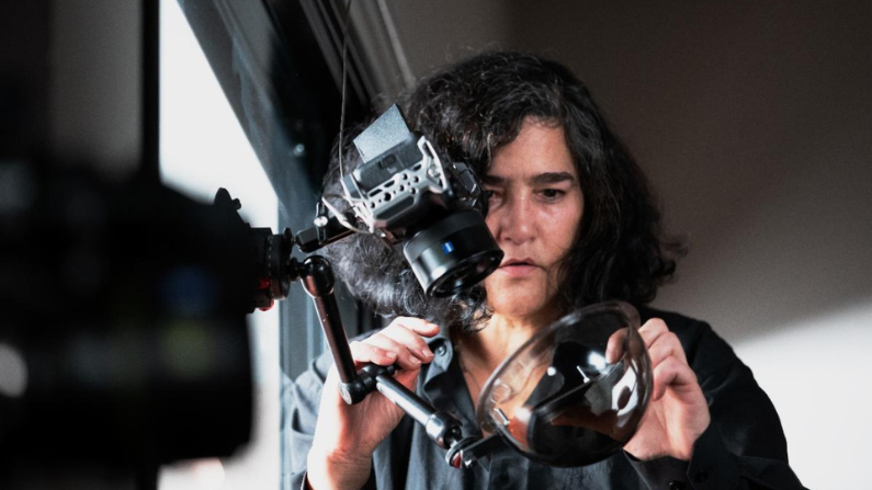 Yamit Shimonovitz Opts for Zeiss Supreme Primes & Batis Lenses on “Spy High”